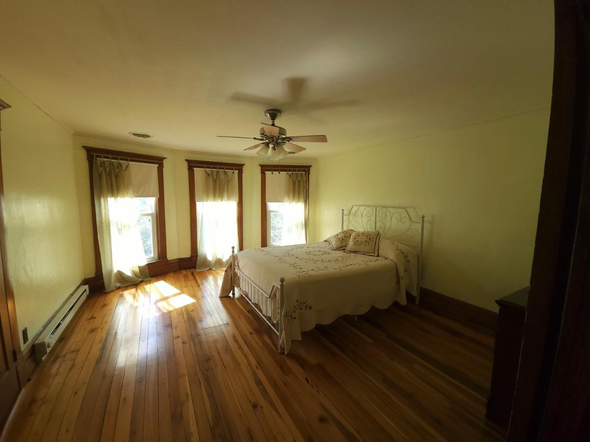 Basecampwv-Durbin. Spacious 4 Bedroom House W/Yard Zimmer foto